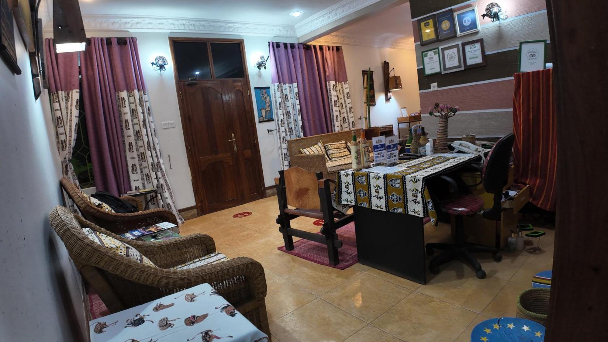 Korona House Hotel Arusha Buitenkant foto