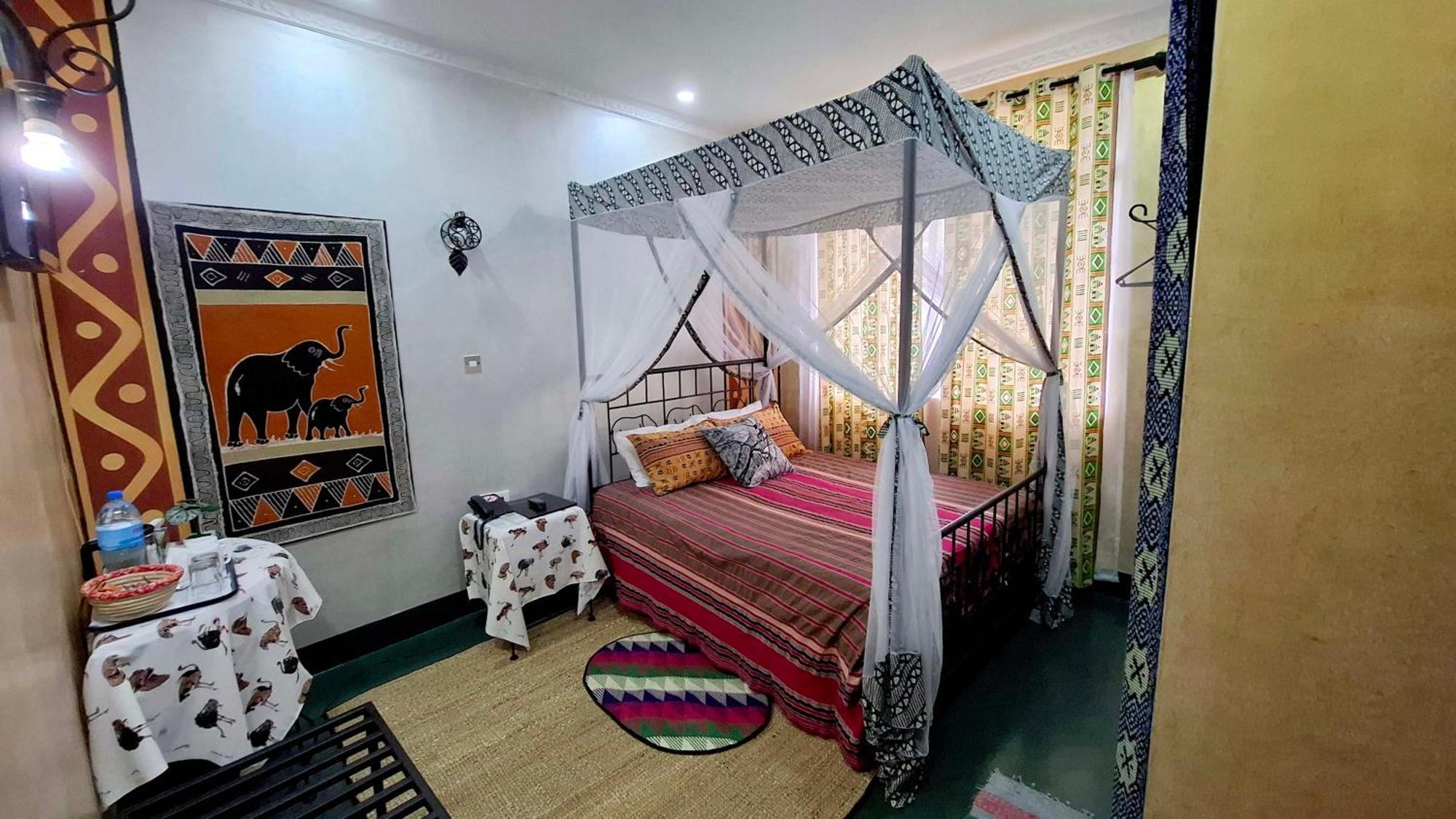 Korona House Hotel Arusha Buitenkant foto